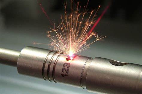 GRABADO EN METALES